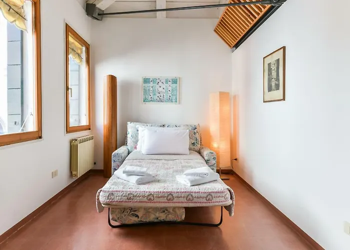 Secret Loft * Venice